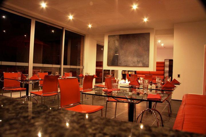 Suites Casa 95 Bogotá Restaurant foto